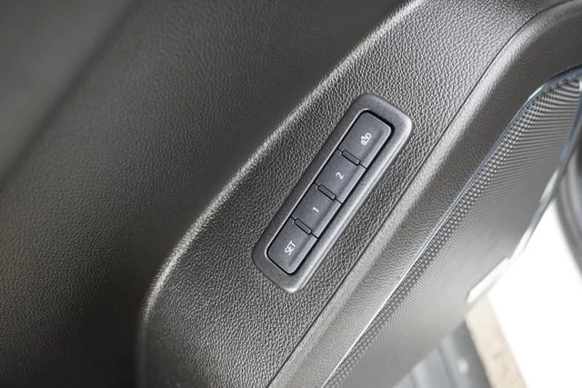 2020 Chevrolet Suburban Premier - Photo 26
