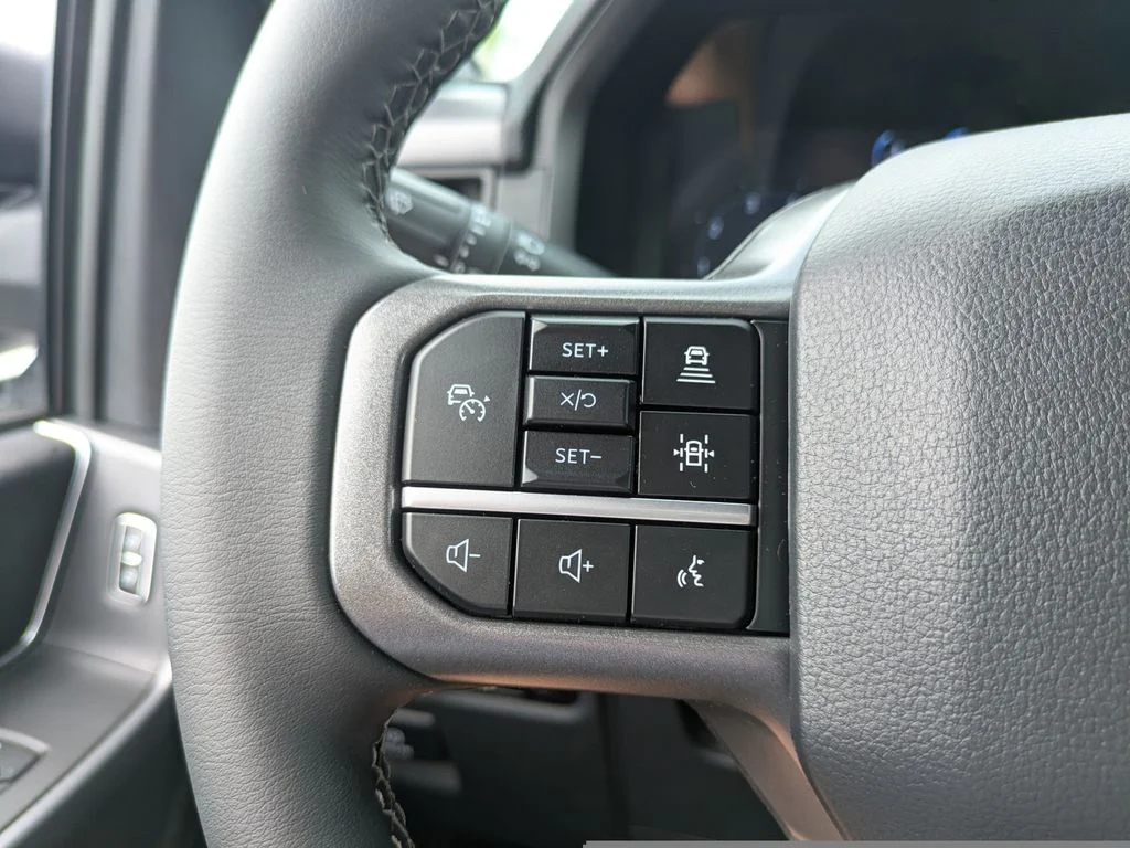 New 2026 Antimatter Blue Metallic Ford XLT image 29