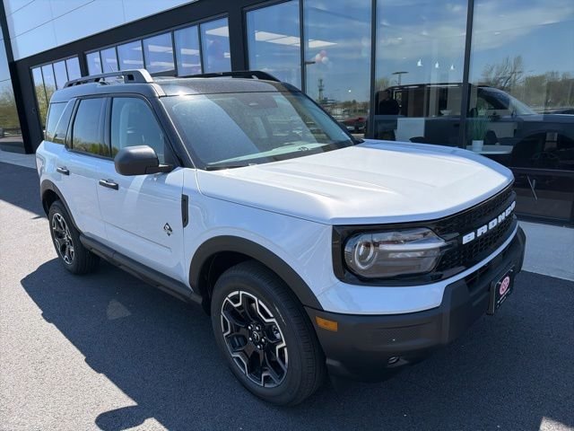New 2026 Space White Metallic Ford Outer Banks® image 1