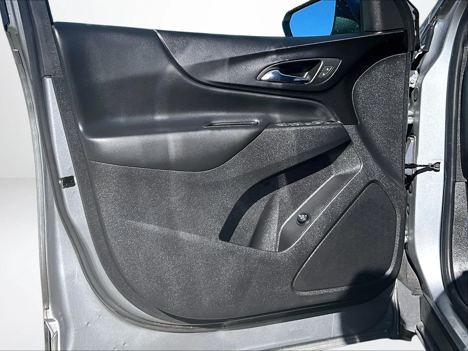 Used 2023 Gray Chevrolet LT image 22