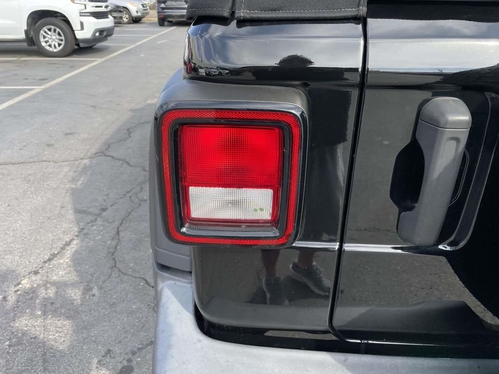 2021 Jeep Wrangler Unlimited Willys - Photo 20