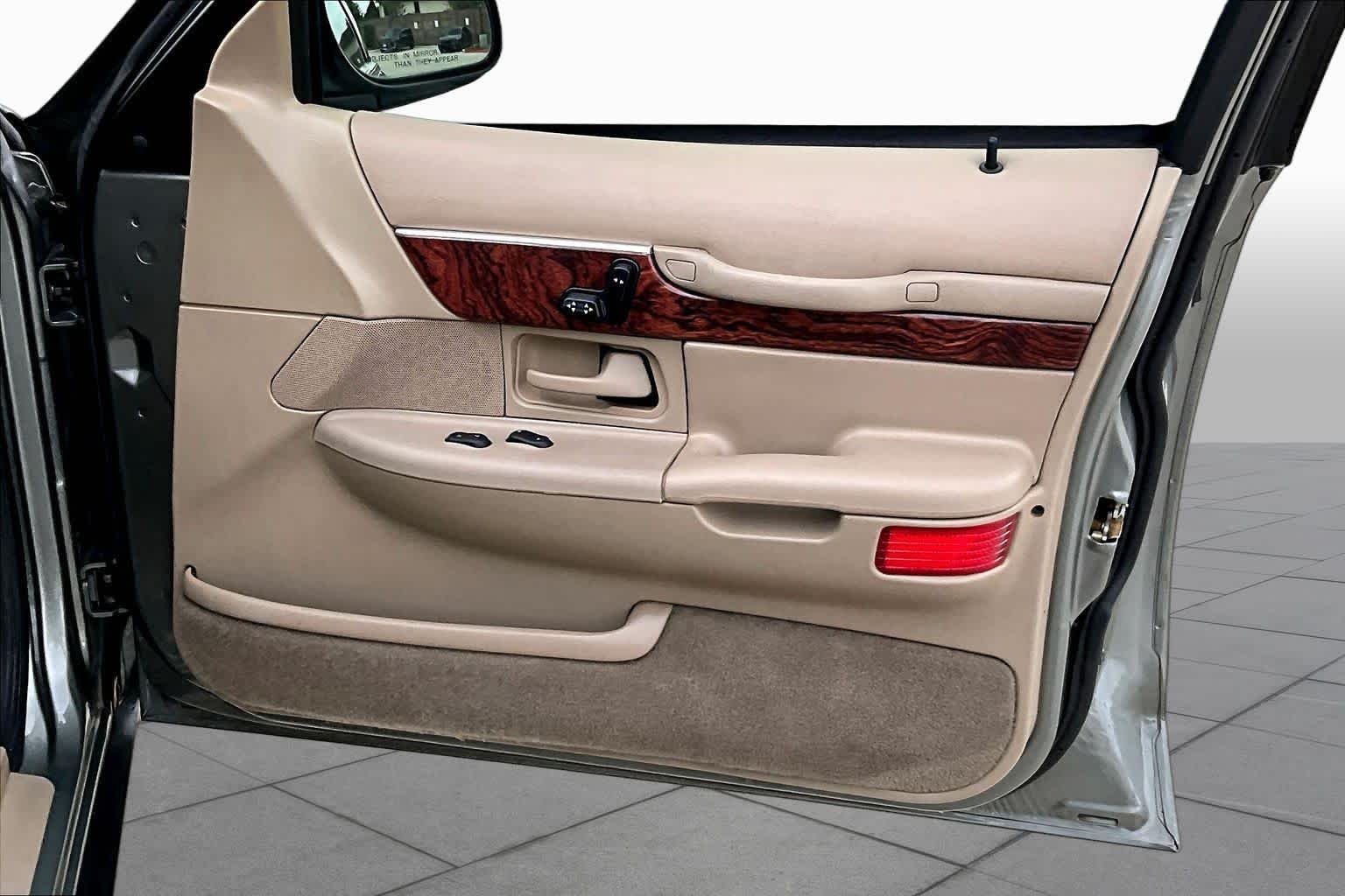 Used 2002 Chestnut Metallic Mercury LS Premium image 20