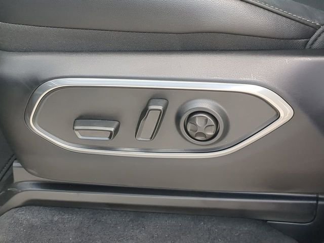 New 2026 High Gloss Black Exterior Paint Jeep  image 24