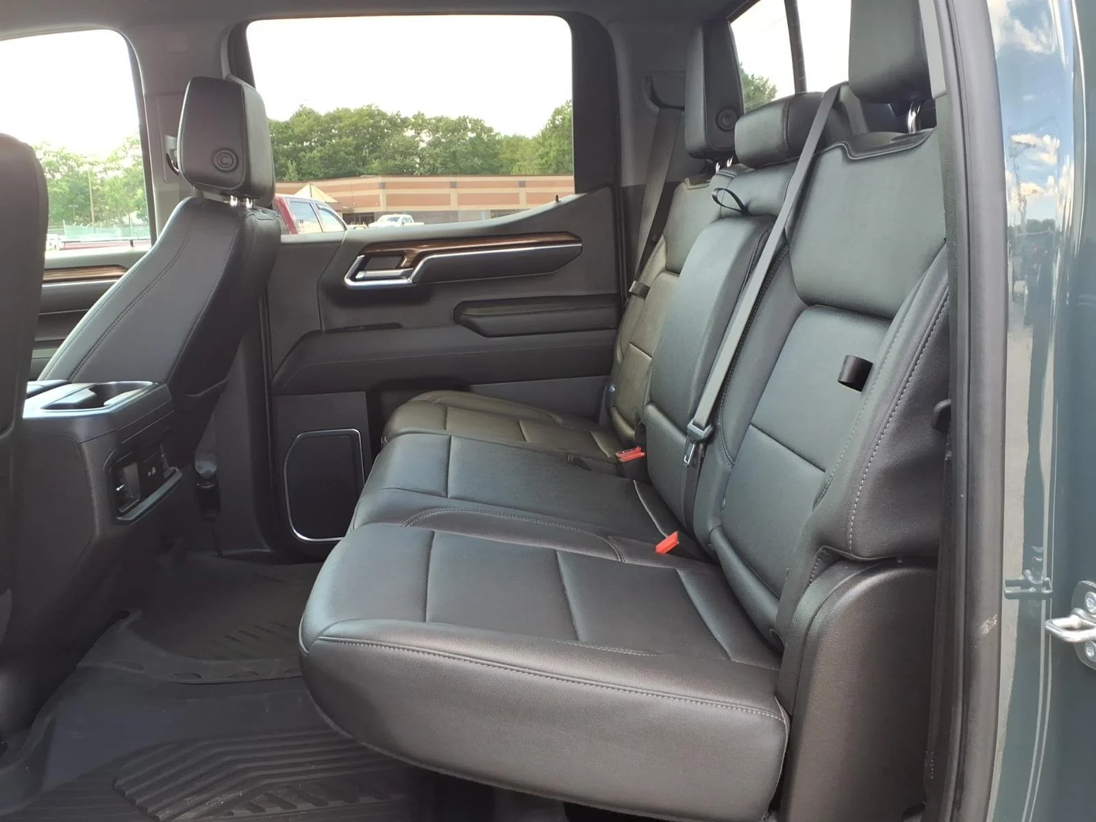Used 2025 Cypress Gray Chevrolet LT Trail Boss image 20