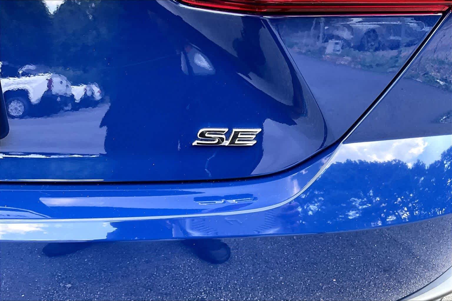 Used 2025 Reservoir Blue Toyota SE image 10