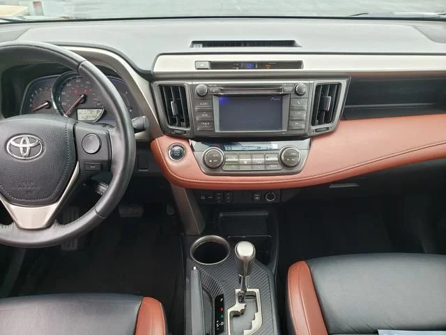 Used 2013 Black Toyota Limited image 13