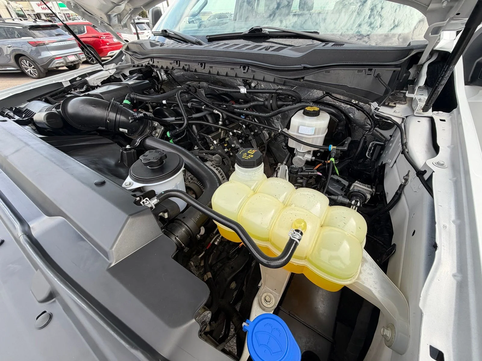 Used 2024 White Ford XLT image 34