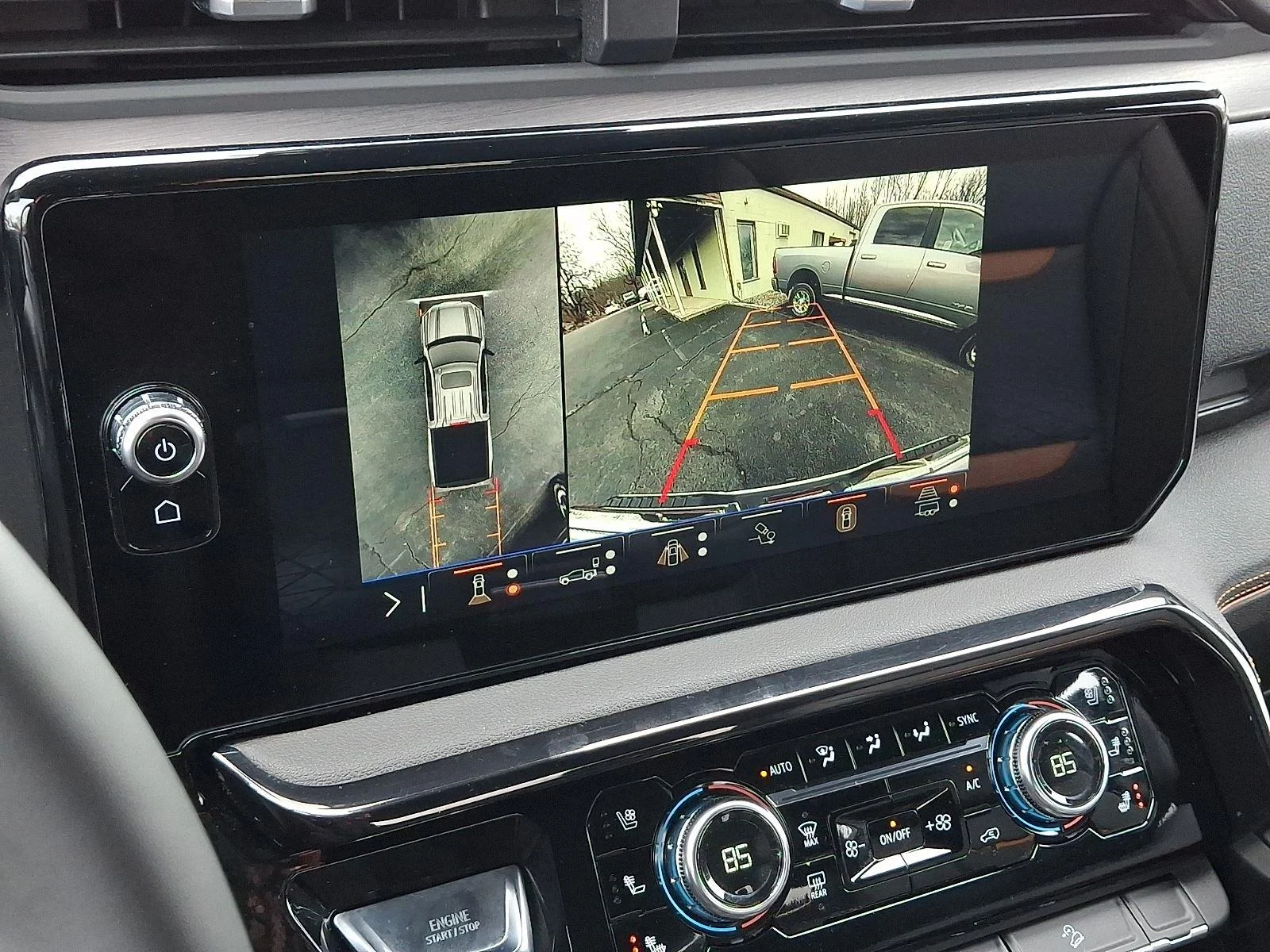 Used 2025 Summit White GMC AT4 image 19