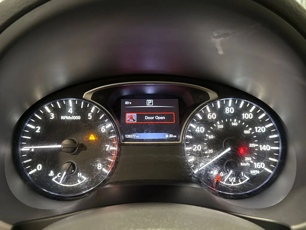 Used 2016 Gray Nissan 2.5 SR image 20