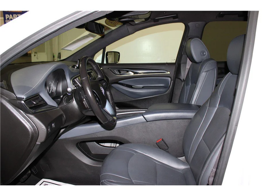 2023 Buick Enclave Essence - Photo 10