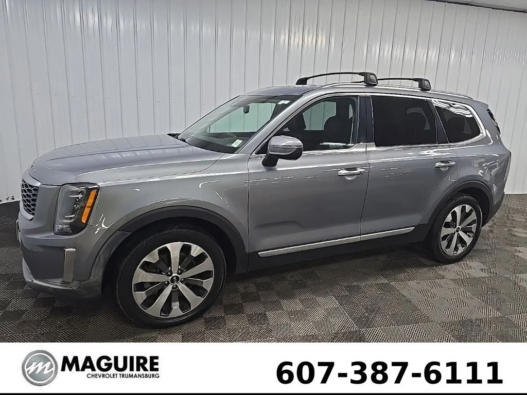 Used 2020 Silver Kia S image 6