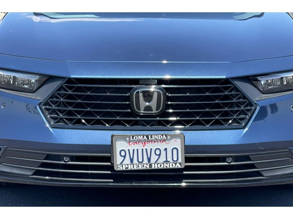 Used 2025 Canyon River Blue Metallic Honda EX-L image 44