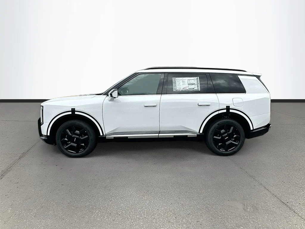 New 2027 White Kia SX image 4