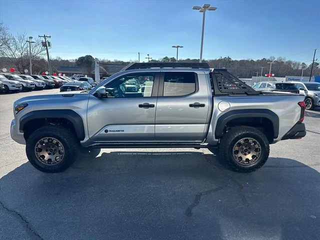 2025 Toyota Tacoma Trailhunter - Photo 6