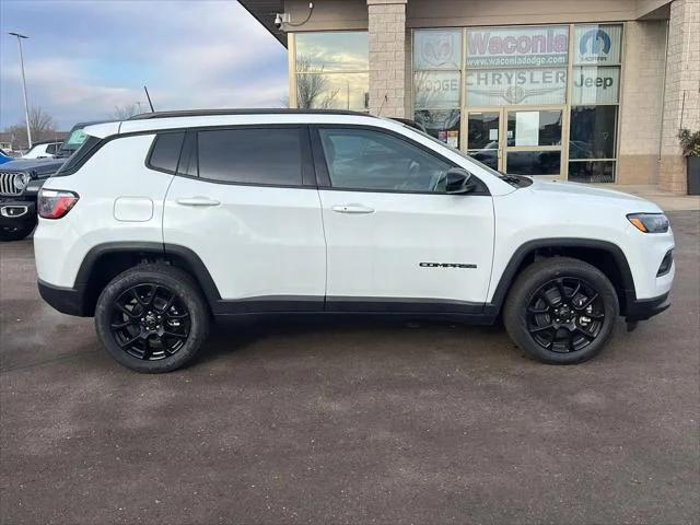 New 2026 Bright White Clearcoat Jeep Latitude image 8