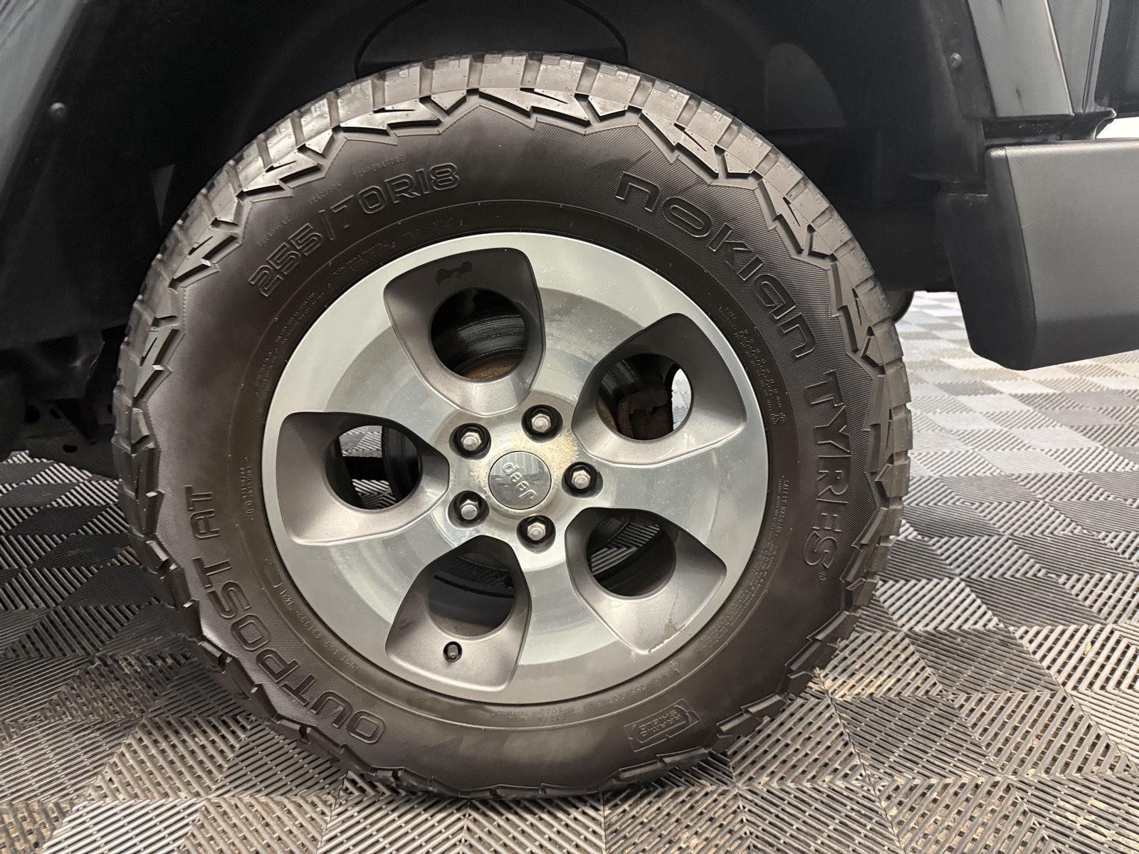 2018 Jeep Wrangler Sahara - Photo 40