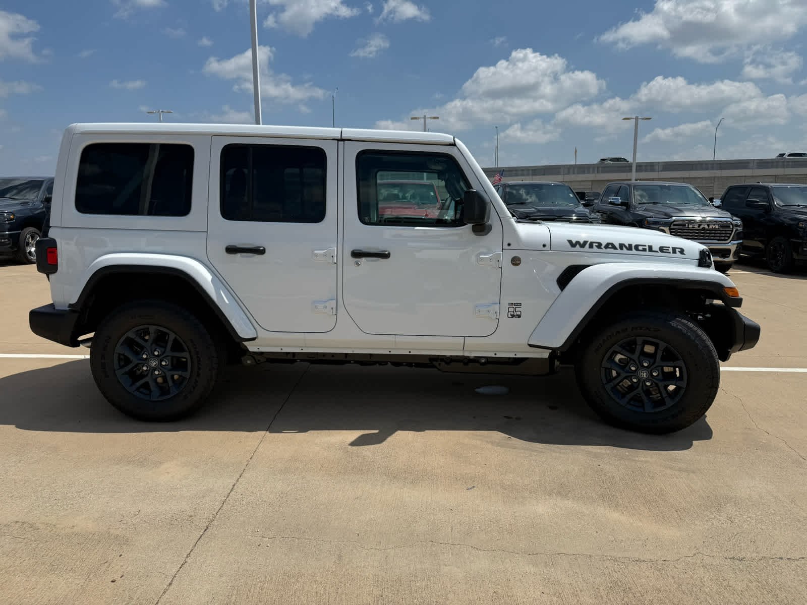 New 2026 Bright White Clear-Coat Exterior Paint Jeep 85th Anniversary image 5