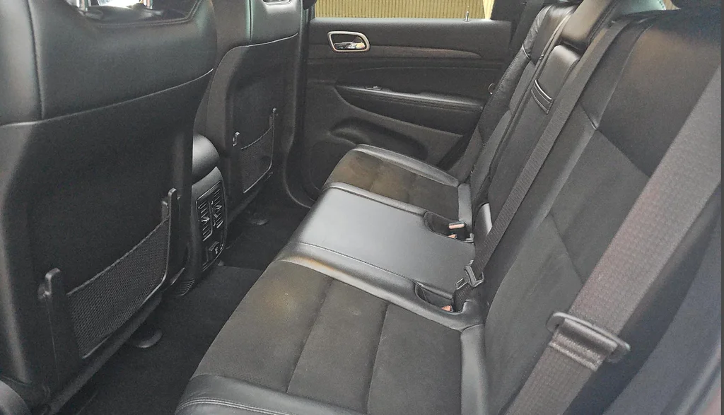 Used 2020 White Jeep Altitude image 31