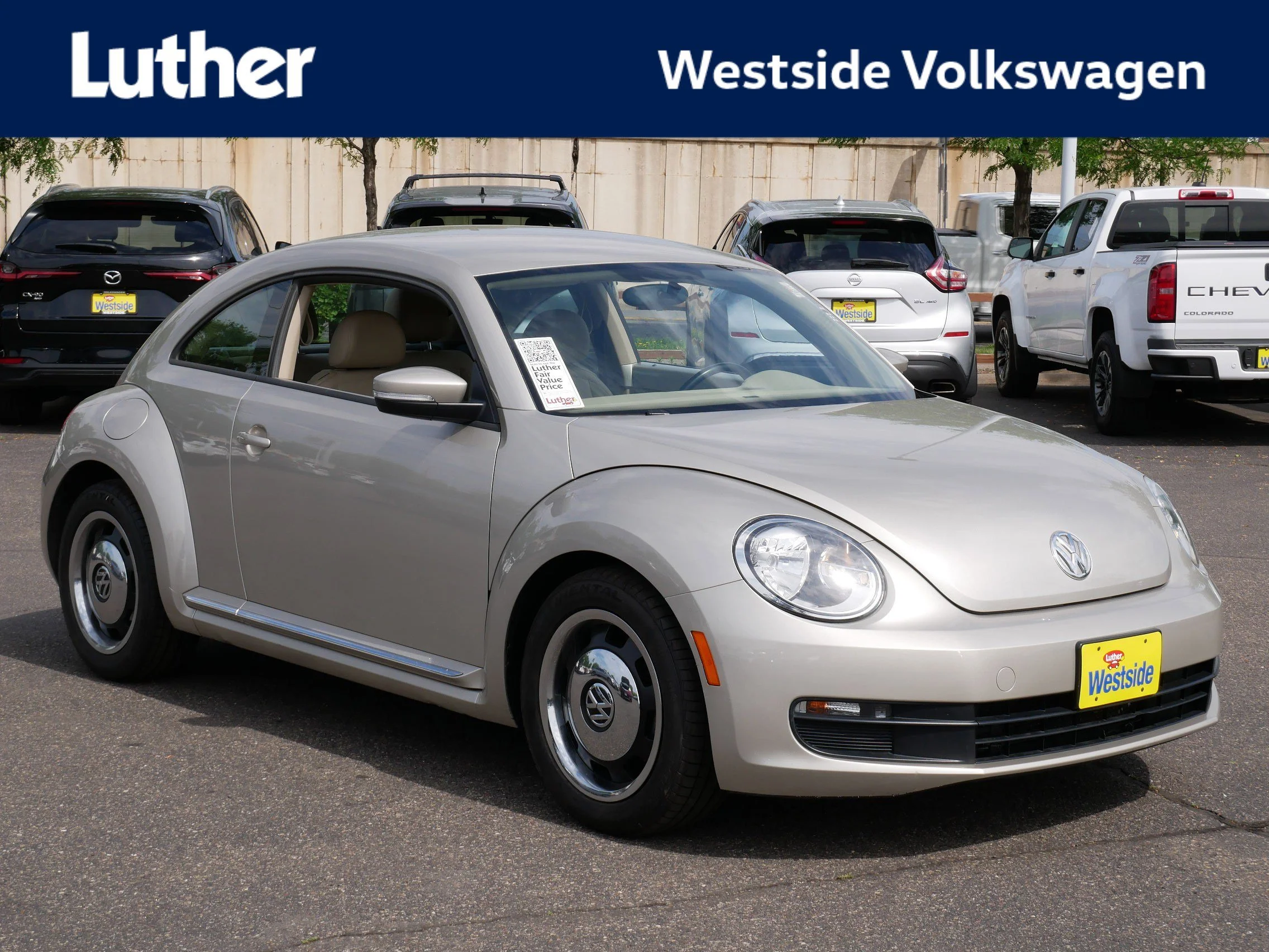 2012 Volkswagen Beetle 2.5L Auto's photo