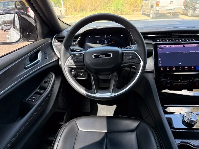Used 2024 White Jeep Limited image 15