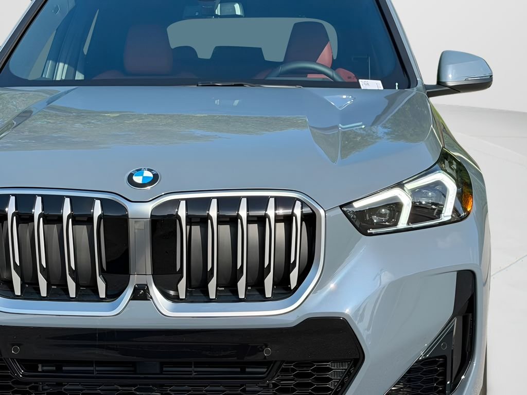 New 2026 Storm Bay Metallic BMW xDrive28i image 26