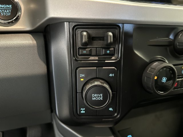 New 2027 Silver Ford XLT image 27