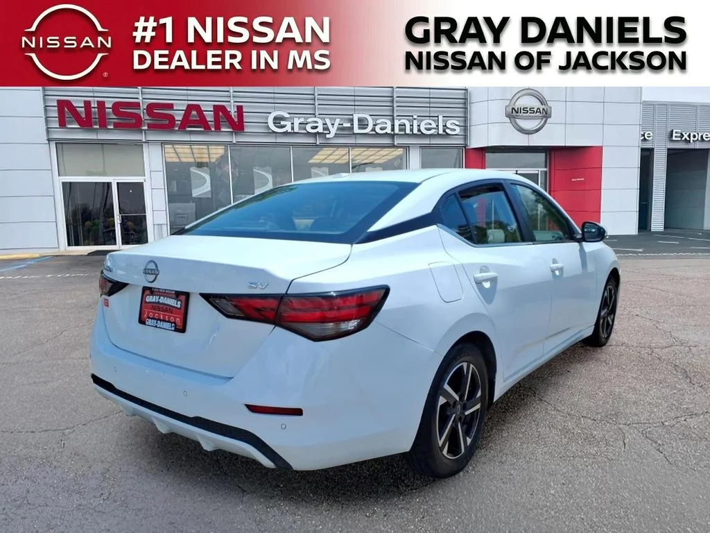 Used 2024 White Nissan SV image 7