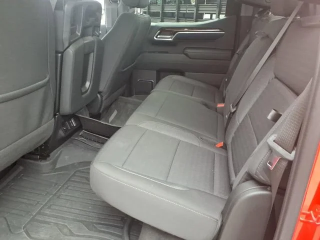 Used 2022 Cardinal Red GMC Elevation image 11