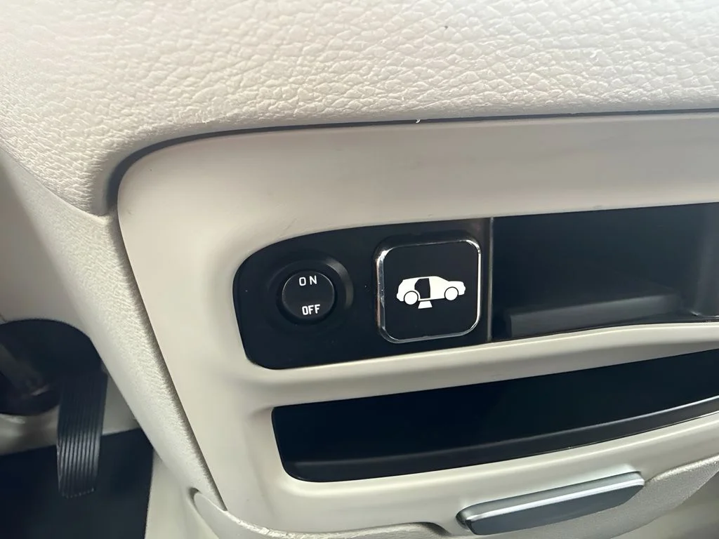 Used 2021 Gray Chrysler LXI image 11