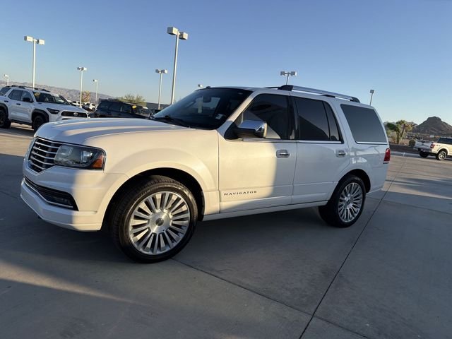 2016 Lincoln Navigator Select - Photo 8