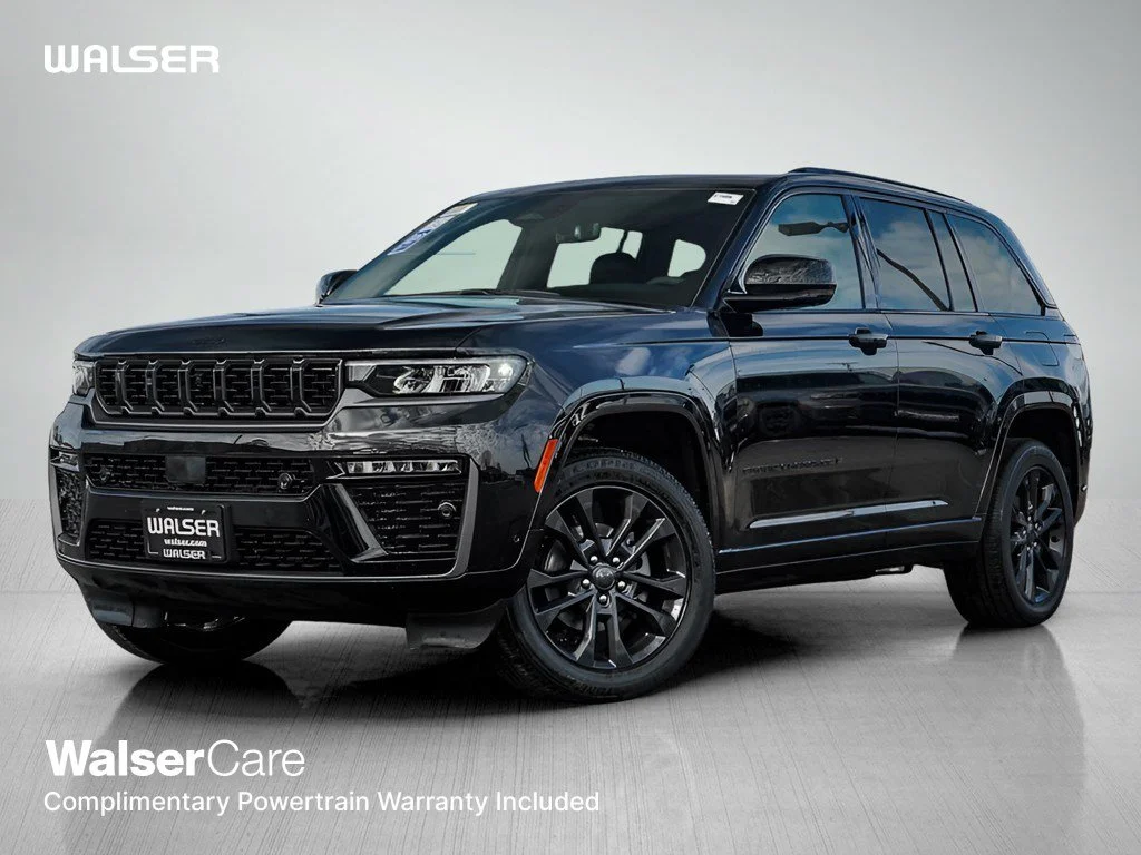 New 2026 Diamond Black Crystal Pearlcoat Jeep Limited Reserve image 1