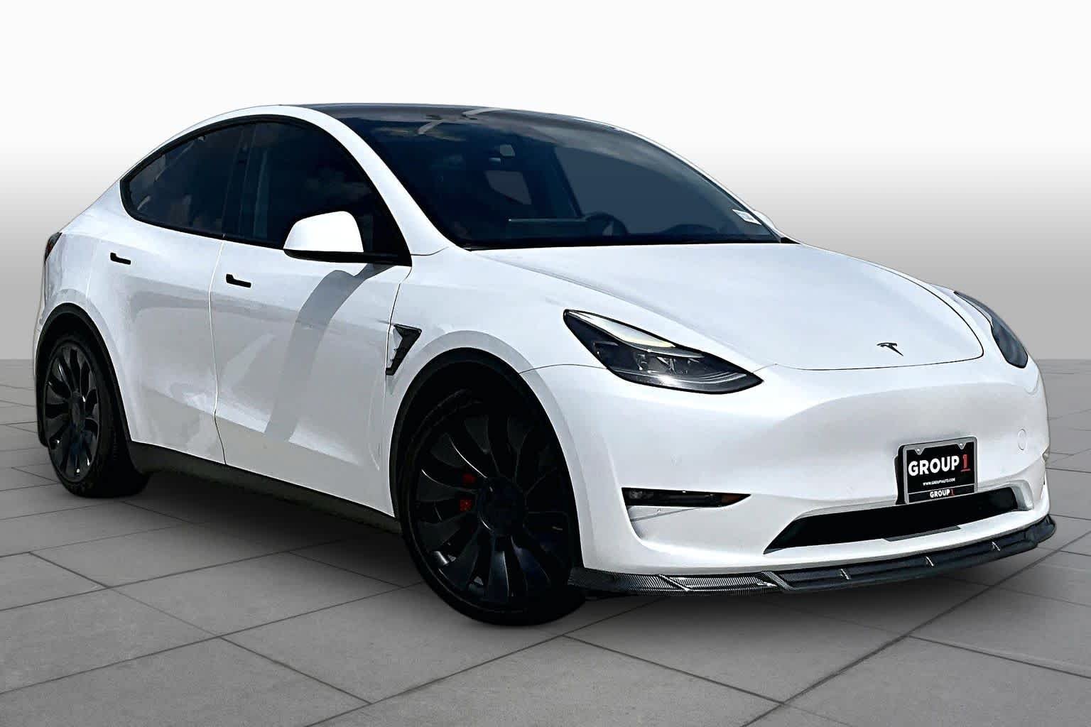 Used 2022 Tesla Model Y Performance with VIN 7SAYGDEFXNF563202 for sale in Webster, TX