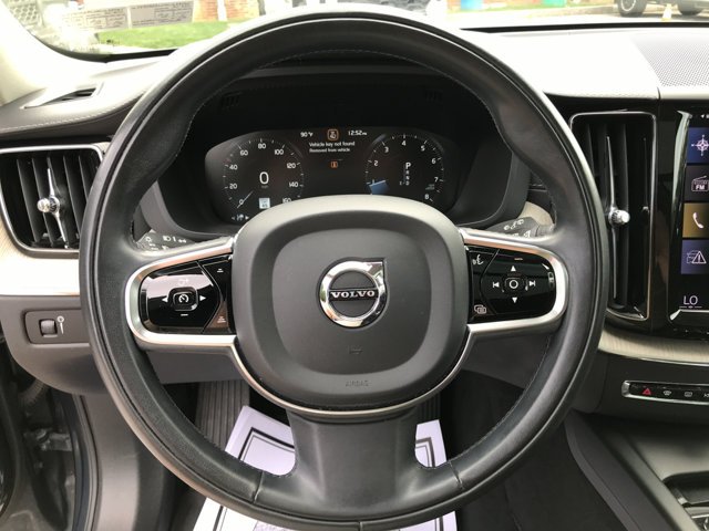 Used 2021 Denim Blue Metallic Volvo Inscription image 16