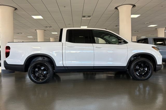 New 2026 Platinum White Pearl Honda Black Edition image 3