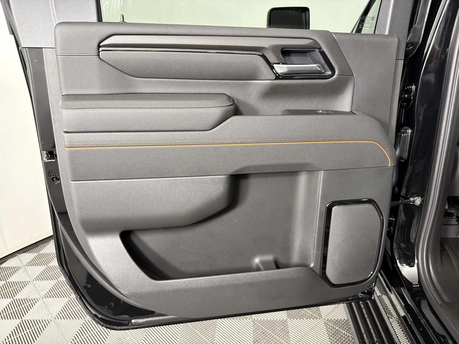 New 2026 Onyx Black GMC AT4 image 18