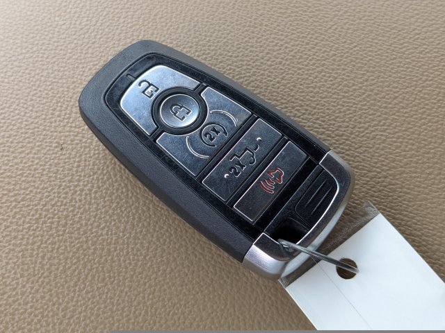 Used 2024 White Ford Lariat image 20