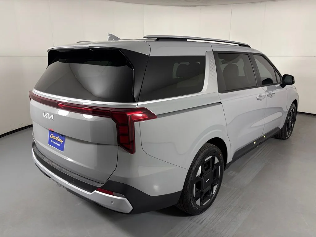 New 2026 Ceramic Silver Kia EX image 9