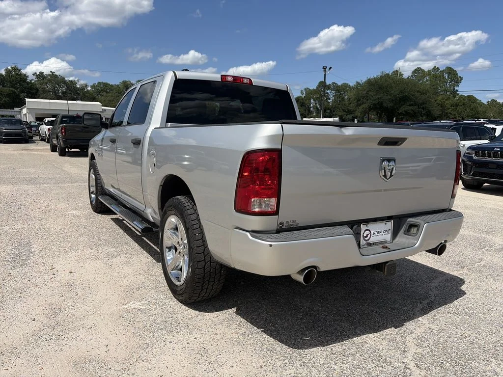 Used 2013 Silver Ram Express image 4