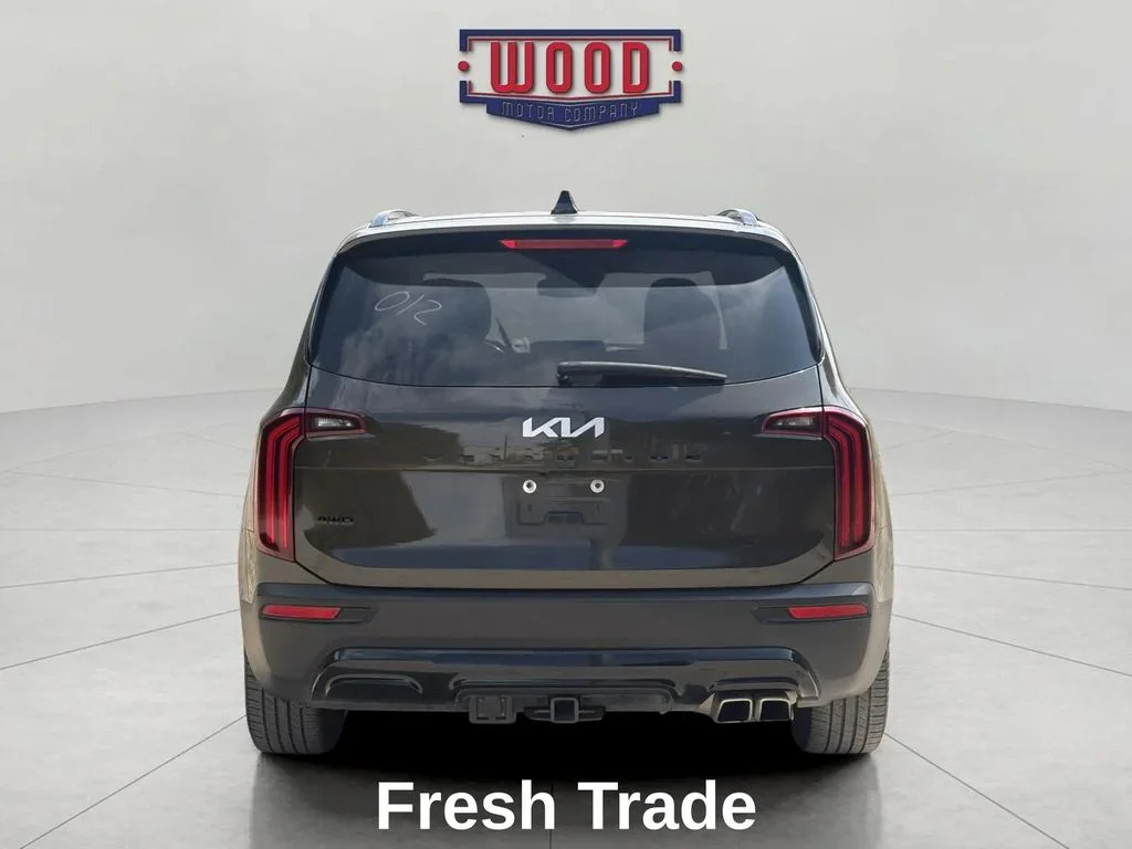 Used 2022 Dark Moss Kia SX image 5