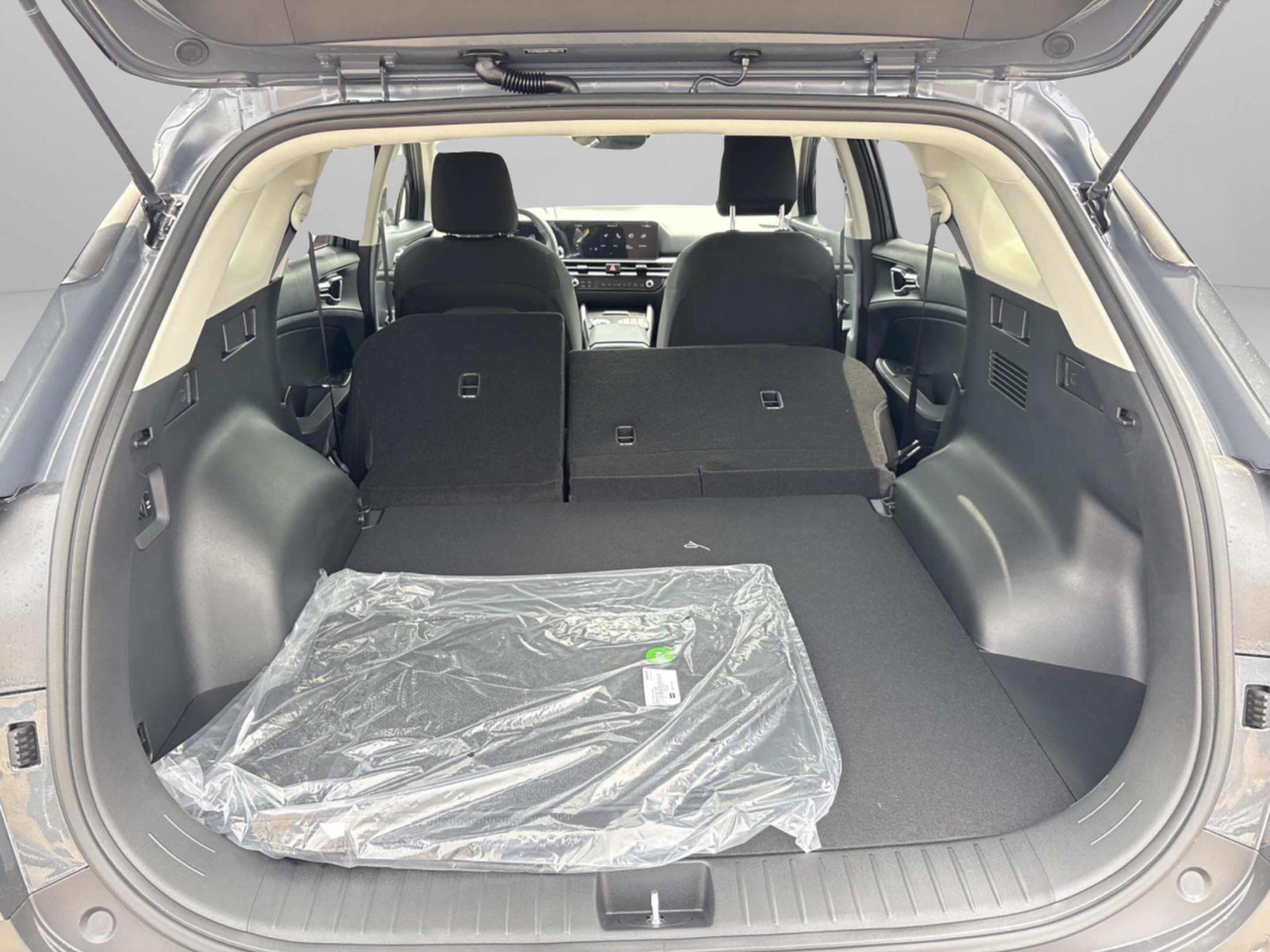 New 2027 Gravity Gray Kia LX image 12