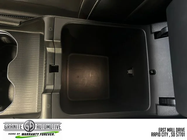 Used 2024 Silver Jeep 4xe image 24