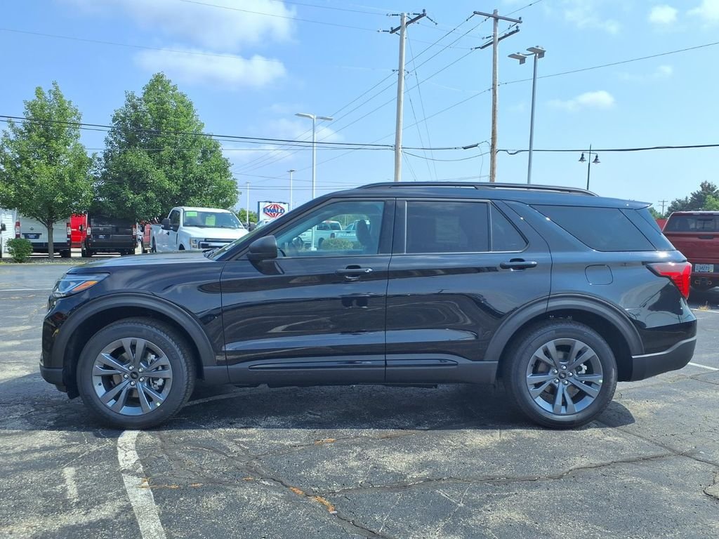 New 2026 Agate Black Metallic Ford Active image 3