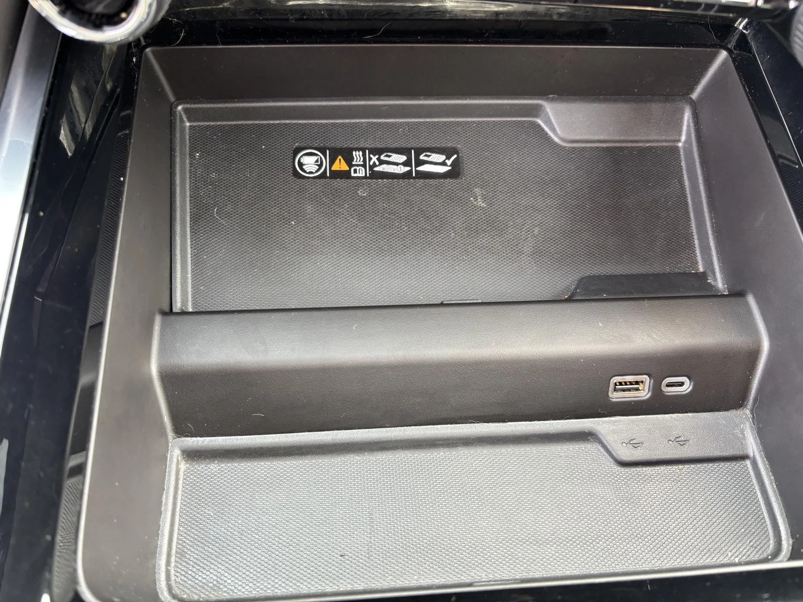 Used 2025 Black Chevrolet RST image 29