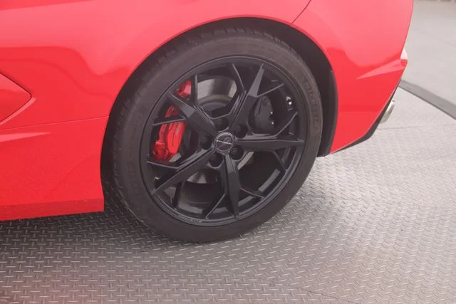 Used 2022 Red Chevrolet Stingray image 14
