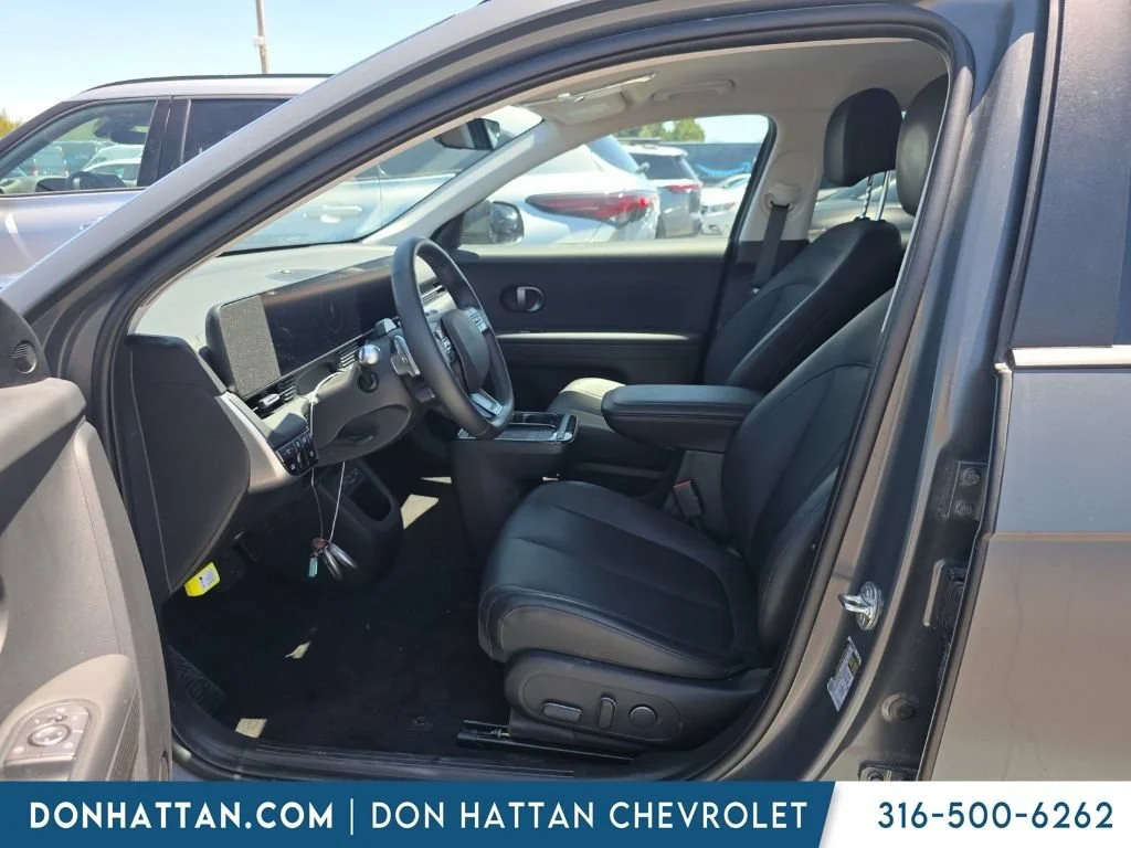 Used 2025 Hyundai IONIQ 5 SEL with VIN 7YAKNDDC1SY012760 for sale in Park City, KS