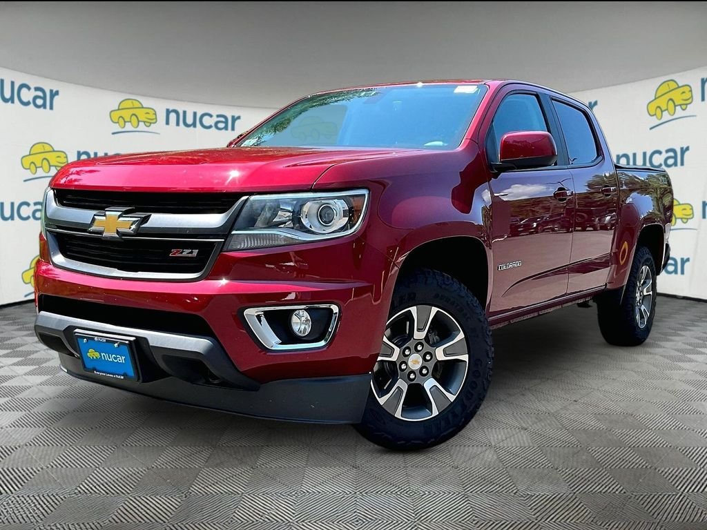 Used 2020 Red Chevrolet Z71 image 3