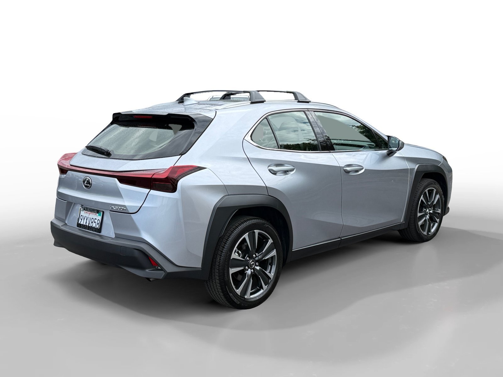 Used 2025 Iridium Lexus 300h image 5