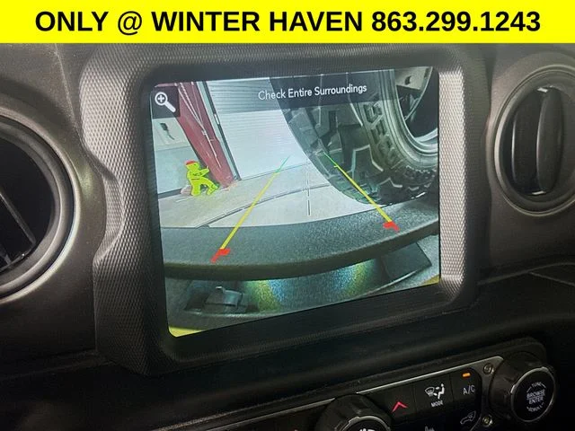Used 2023  Jeep Sport S image 14