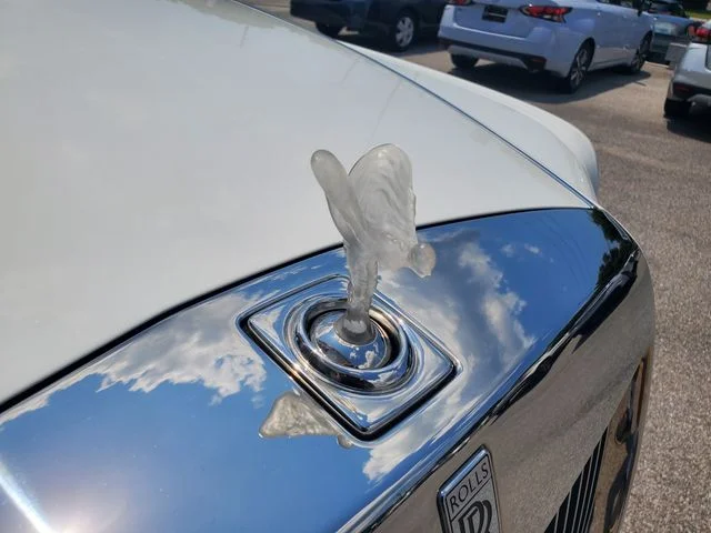 Used 2019 White Rolls-Royce Base image 15