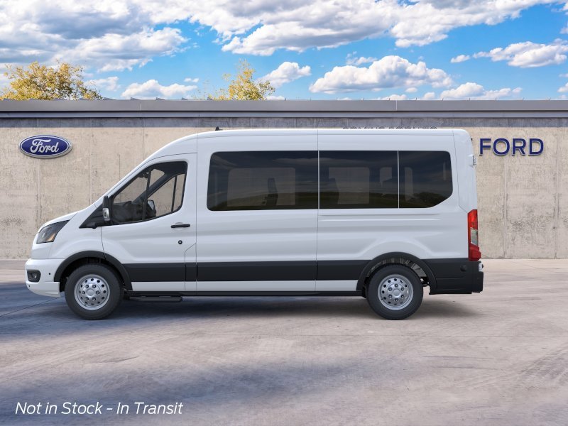 New 2026 Oxford White Ford Passenger Van XLT image 3
